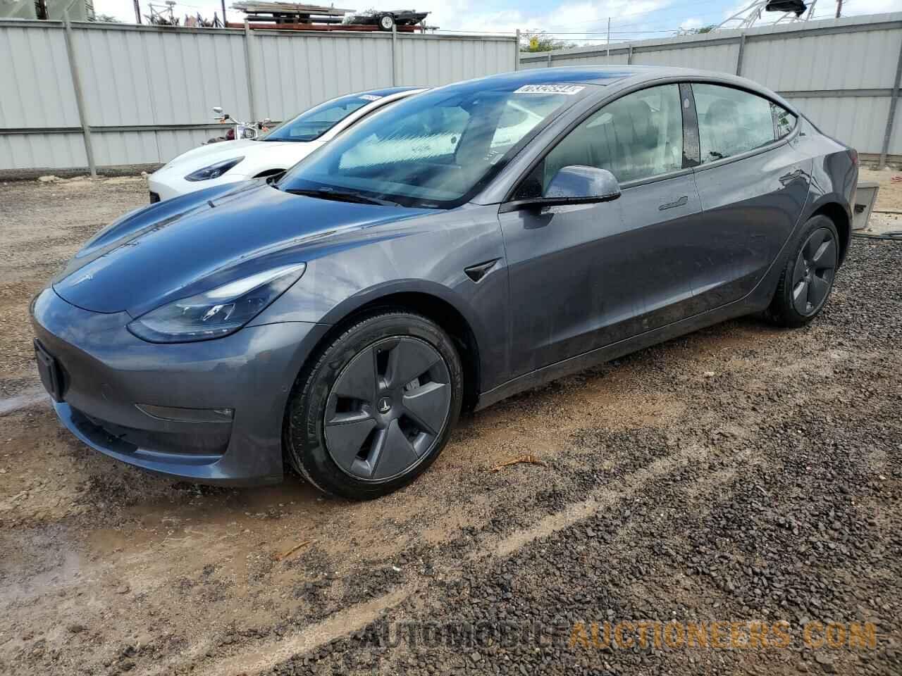 5YJ3E1EB1NF256882 TESLA MODEL 3 2022