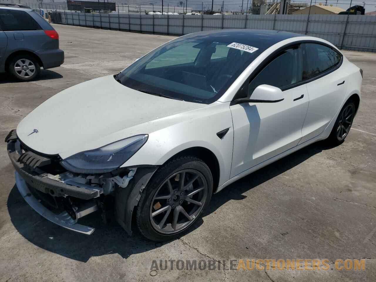 5YJ3E1EB1NF273715 TESLA MODEL 3 2022