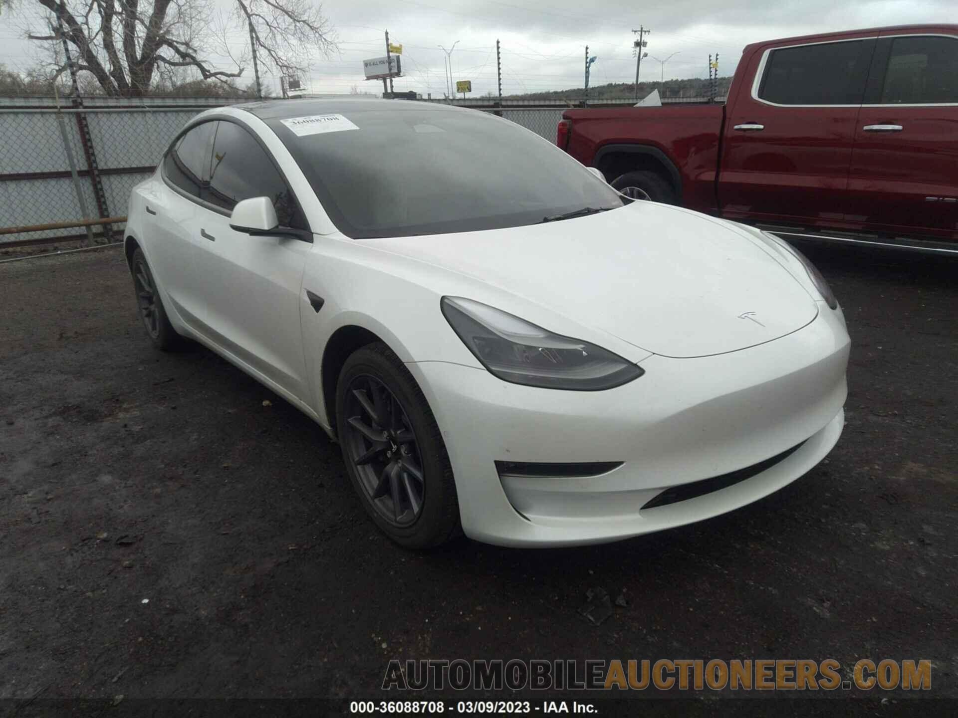 5YJ3E1EB1NF277649 TESLA MODEL 3 2022