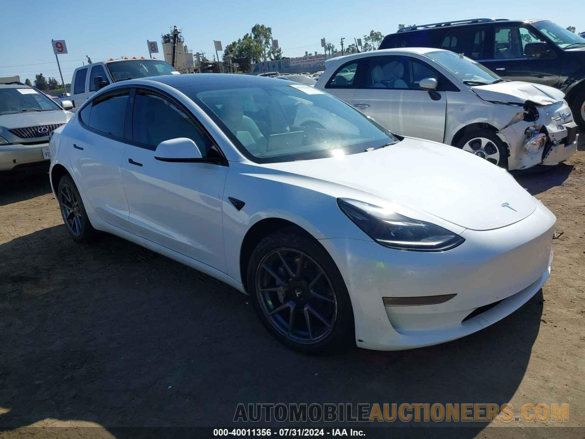 5YJ3E1EB1NF278638 TESLA MODEL 3 2022