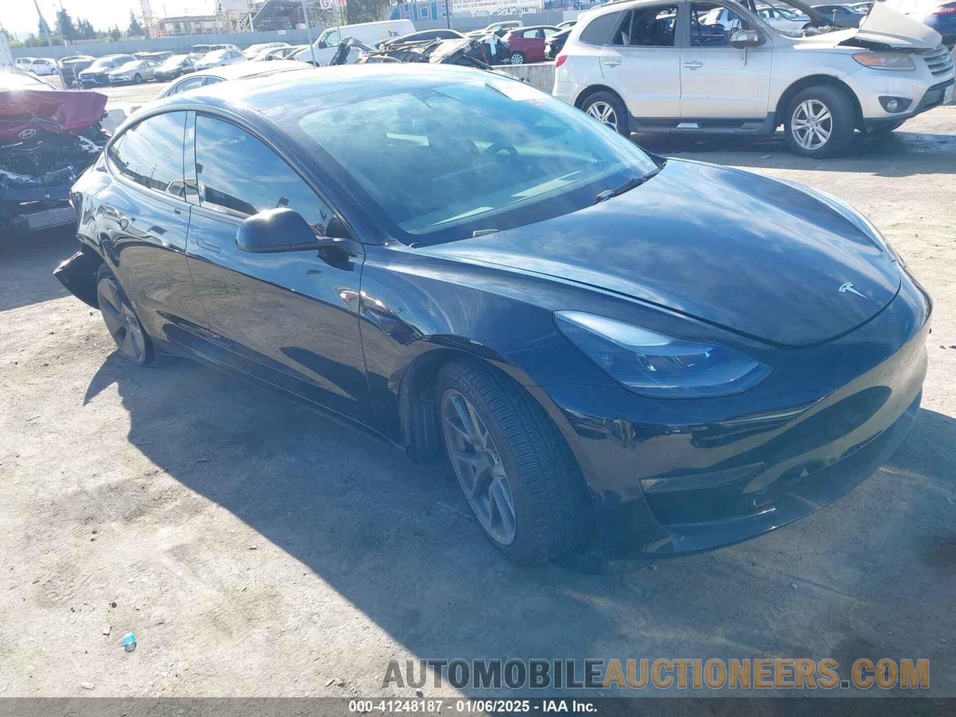 5YJ3E1EB1NF313954 TESLA MODEL 3 2022