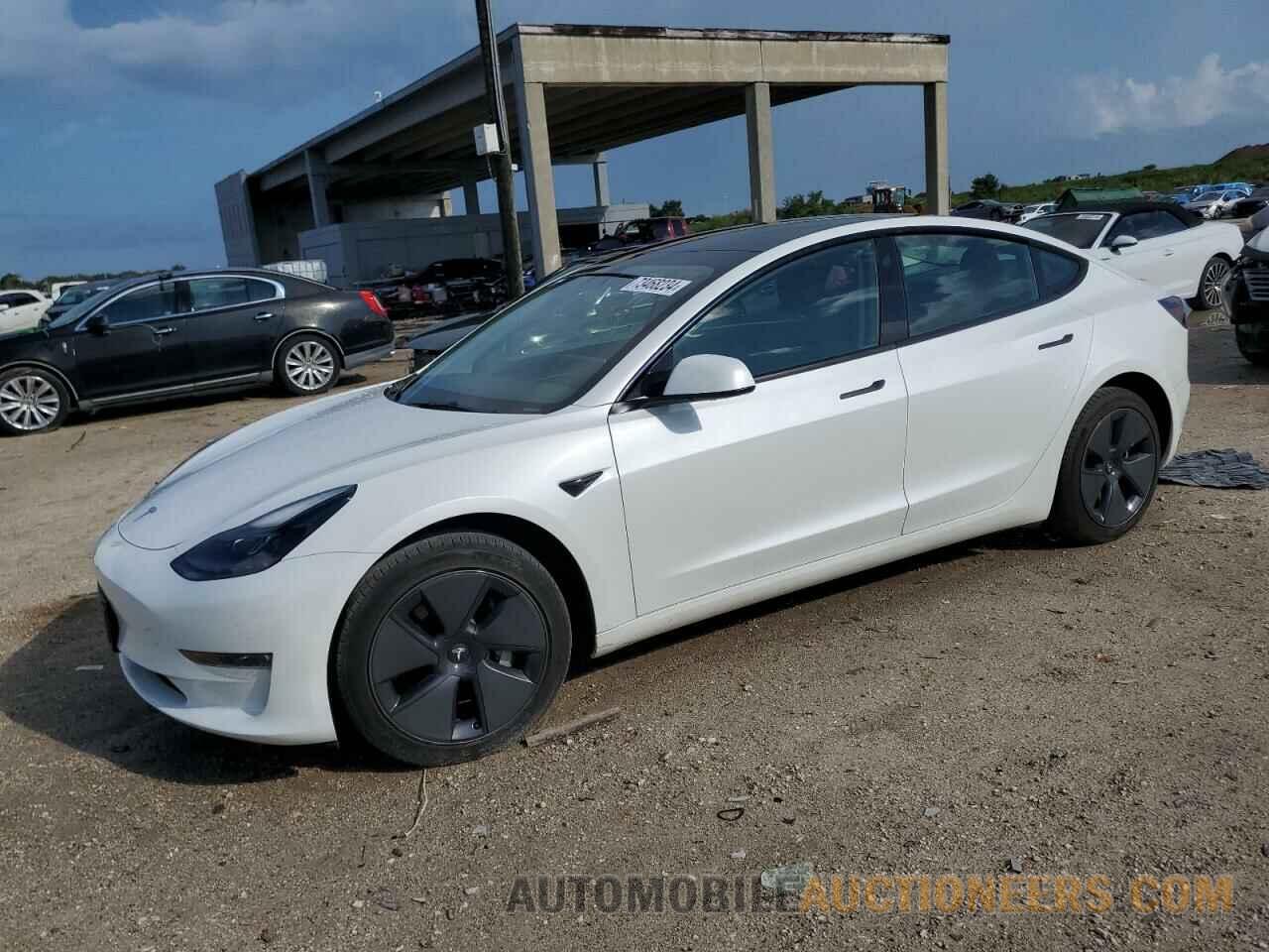 5YJ3E1EB1PF386423 TESLA MODEL 3 2023