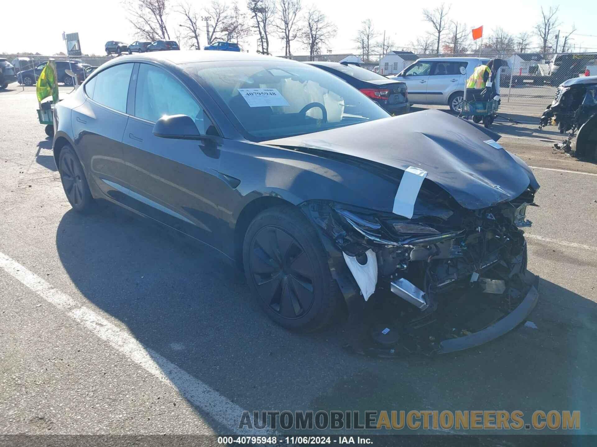 5YJ3E1EB1RF787229 TESLA MODEL 3 2024