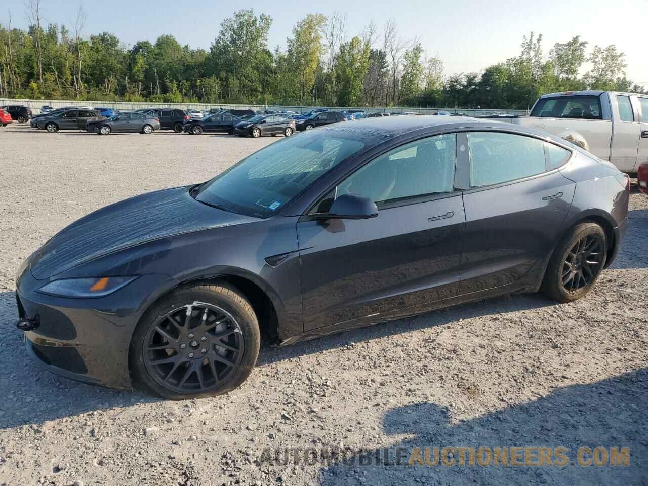 5YJ3E1EB1RF795539 TESLA MODEL 3 2024