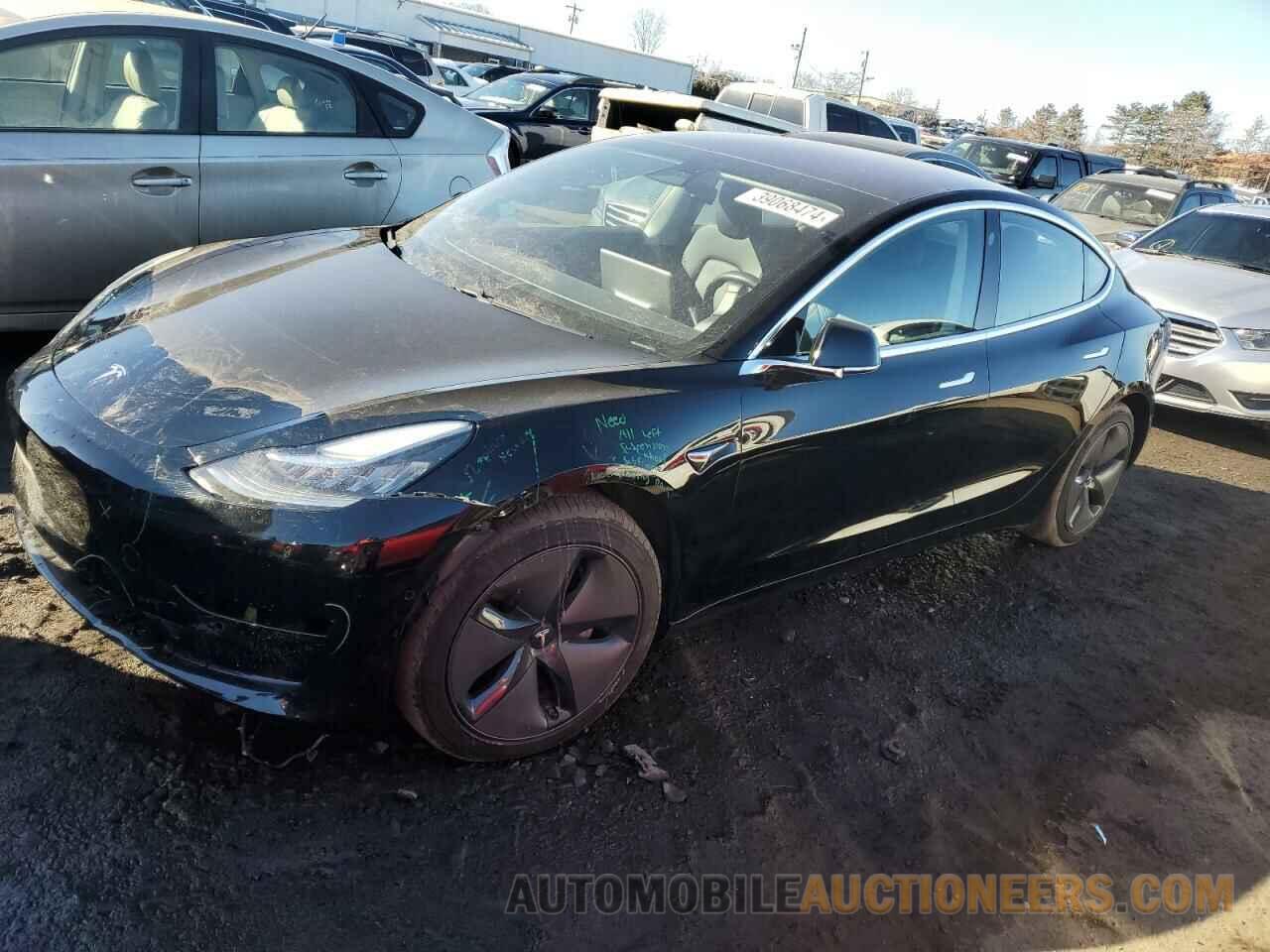 5YJ3E1EB2JF068253 TESLA MODEL 3 2018