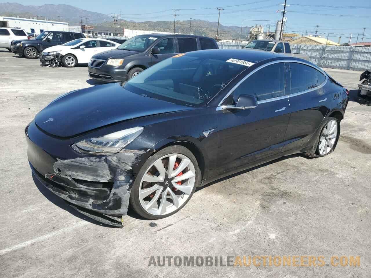 5YJ3E1EB2JF082637 TESLA MODEL 3 2018