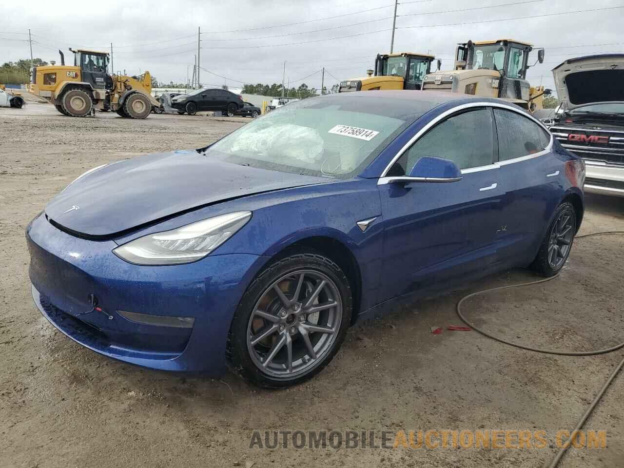 5YJ3E1EB2JF086221 TESLA MODEL 3 2018