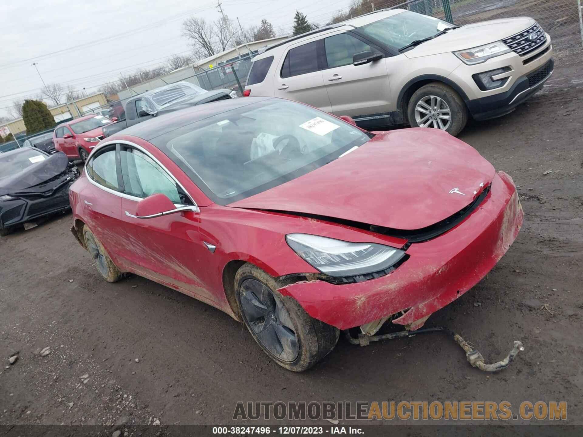 5YJ3E1EB2JF088132 TESLA MODEL 3 2018