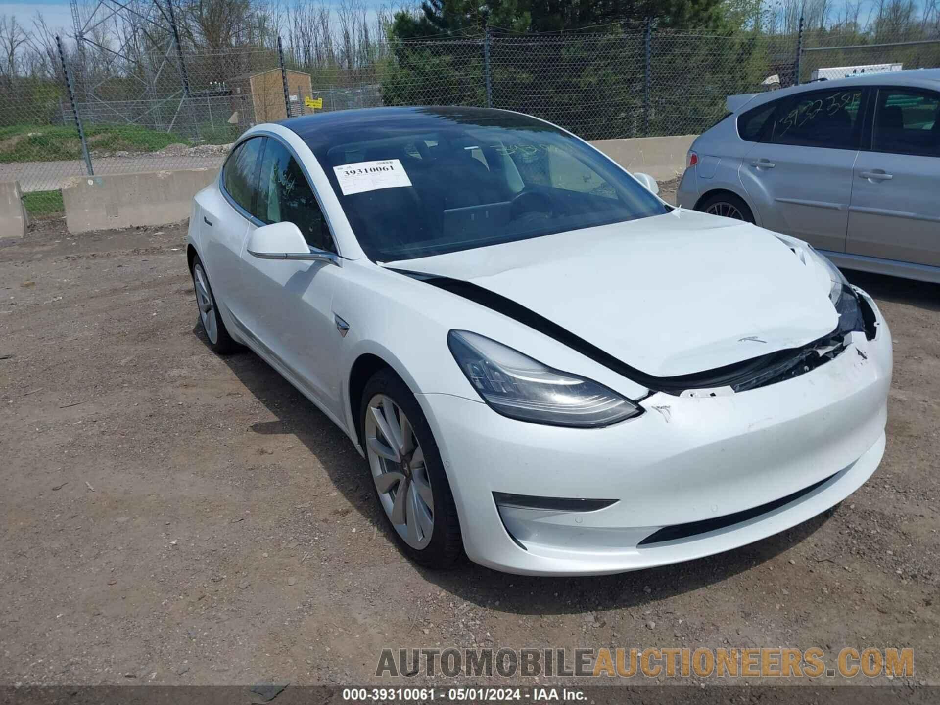 5YJ3E1EB2JF089023 TESLA MODEL 3 2018