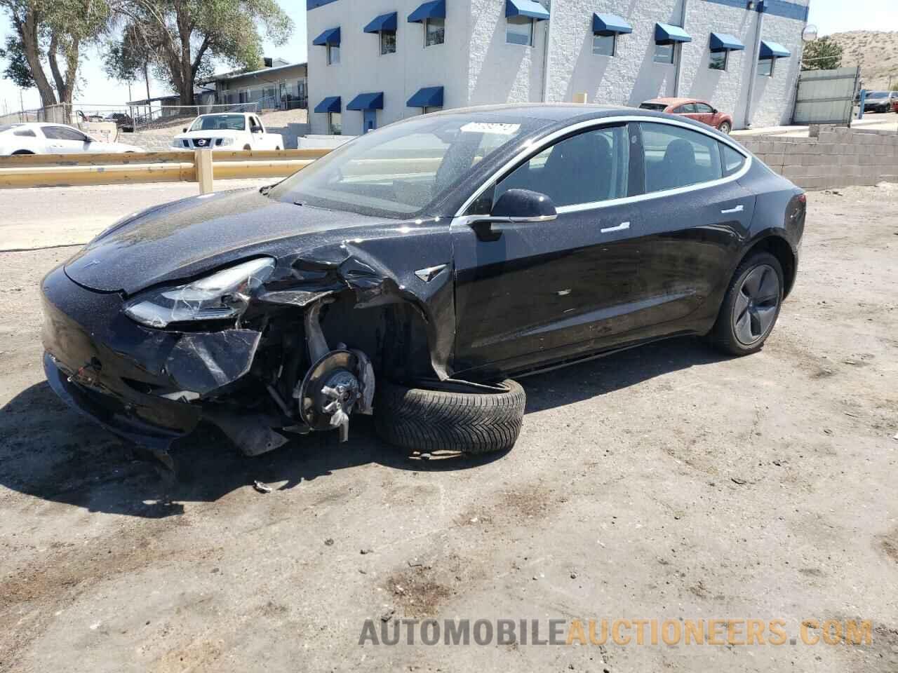 5YJ3E1EB2JF095016 TESLA MODEL 3 2018