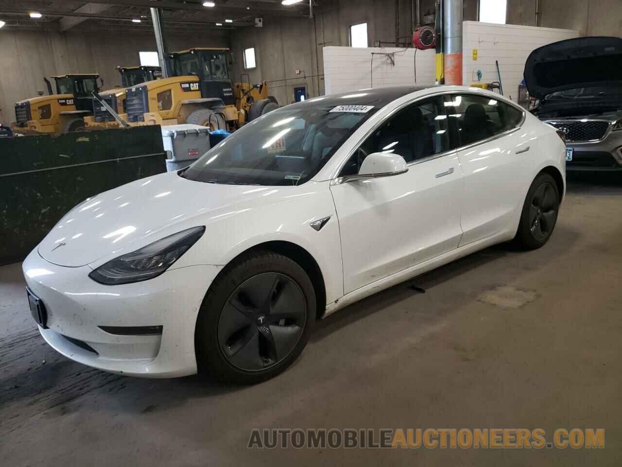 5YJ3E1EB2JF115457 TESLA MODEL 3 2018