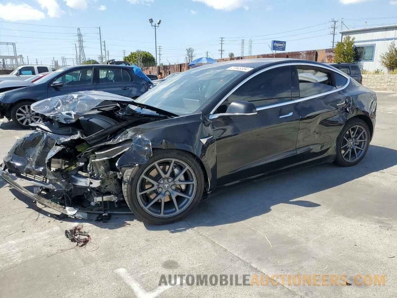 5YJ3E1EB2JF127849 TESLA MODEL 3 2018