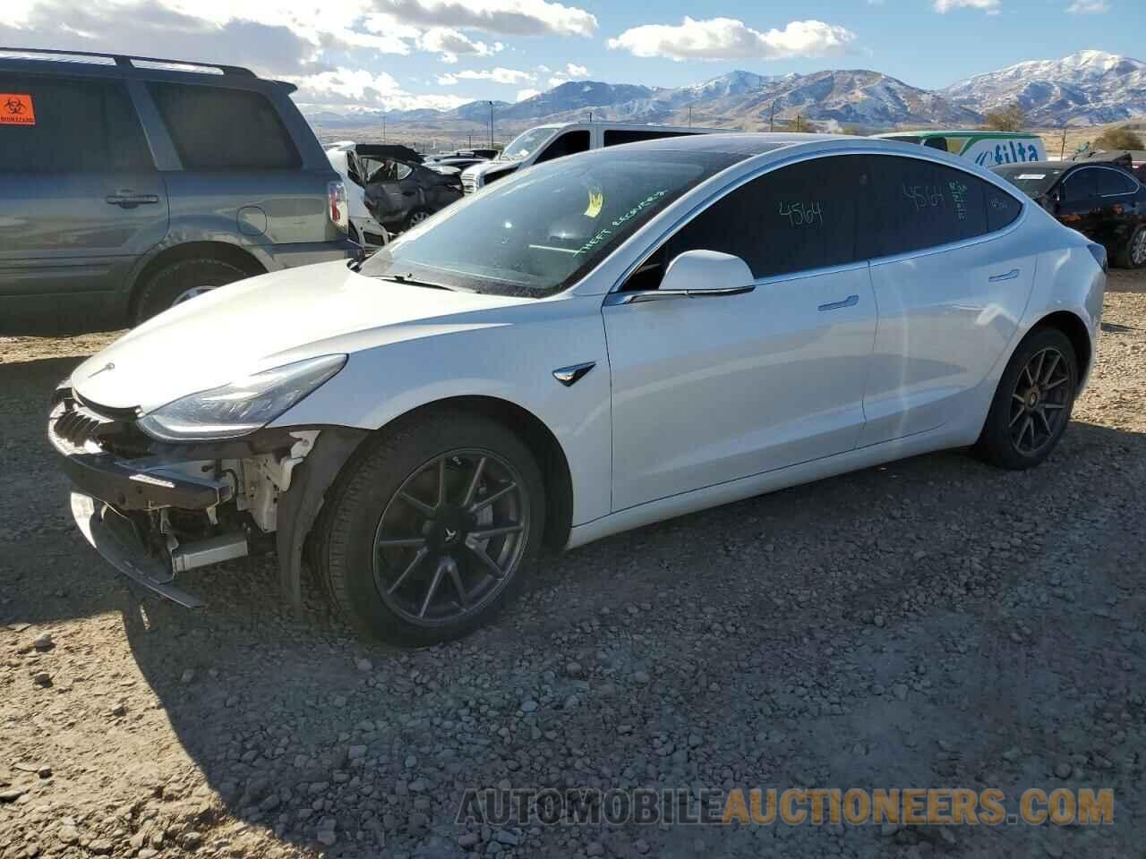 5YJ3E1EB2JF146806 TESLA MODEL 3 2018