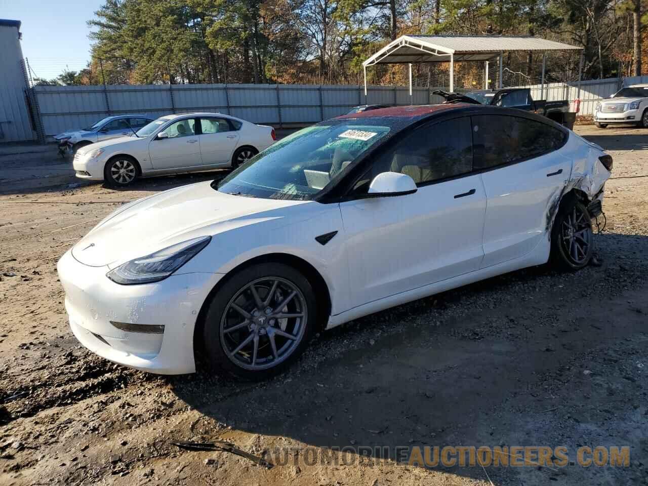 5YJ3E1EB2JF146823 TESLA MODEL 3 2018