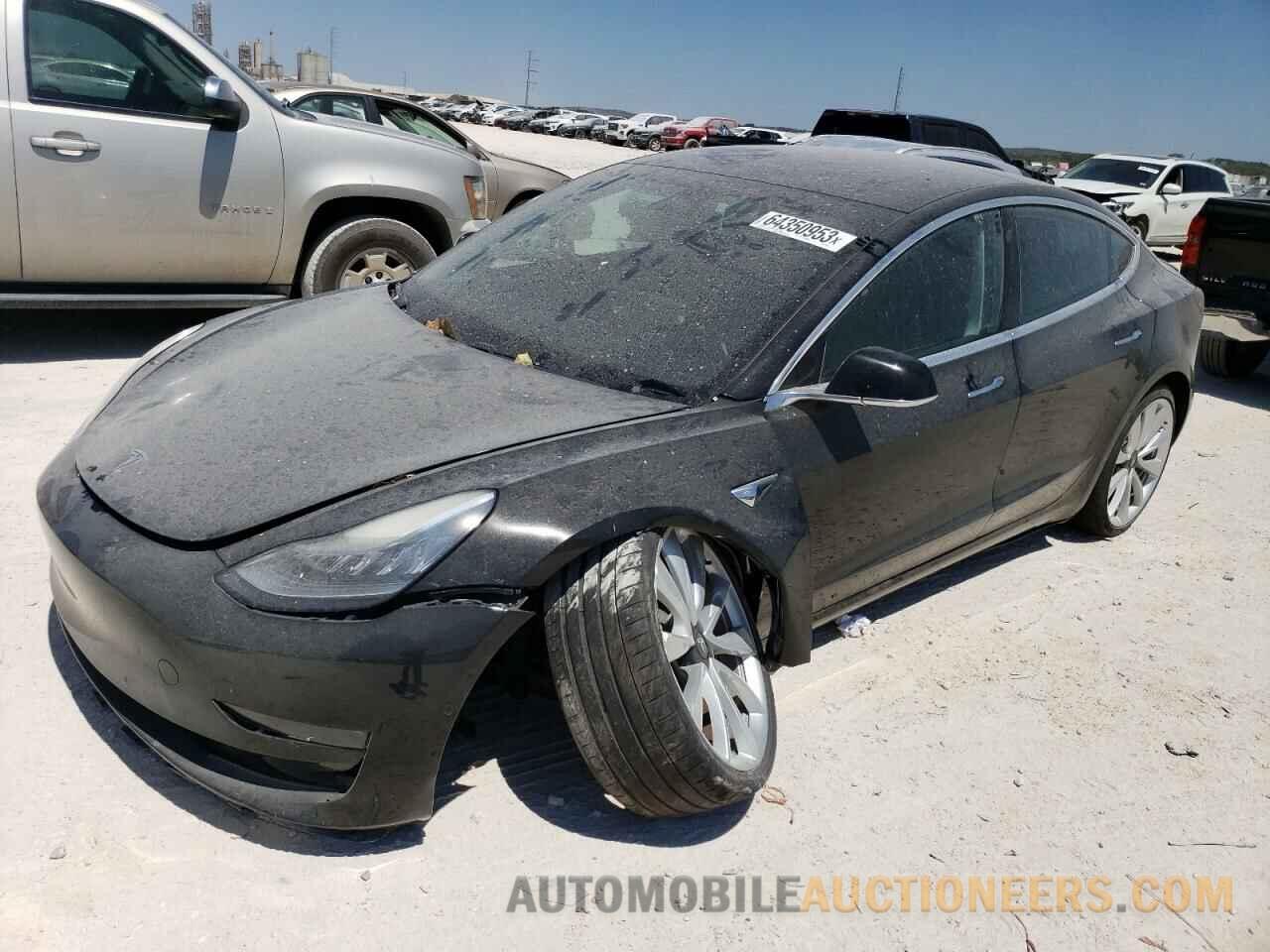 5YJ3E1EB2JF170913 TESLA MODEL 3 2018