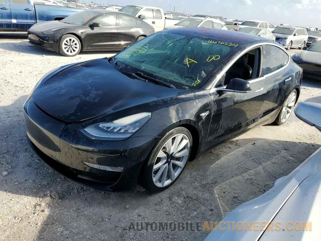 5YJ3E1EB2JF178526 TESLA MODEL 3 2018