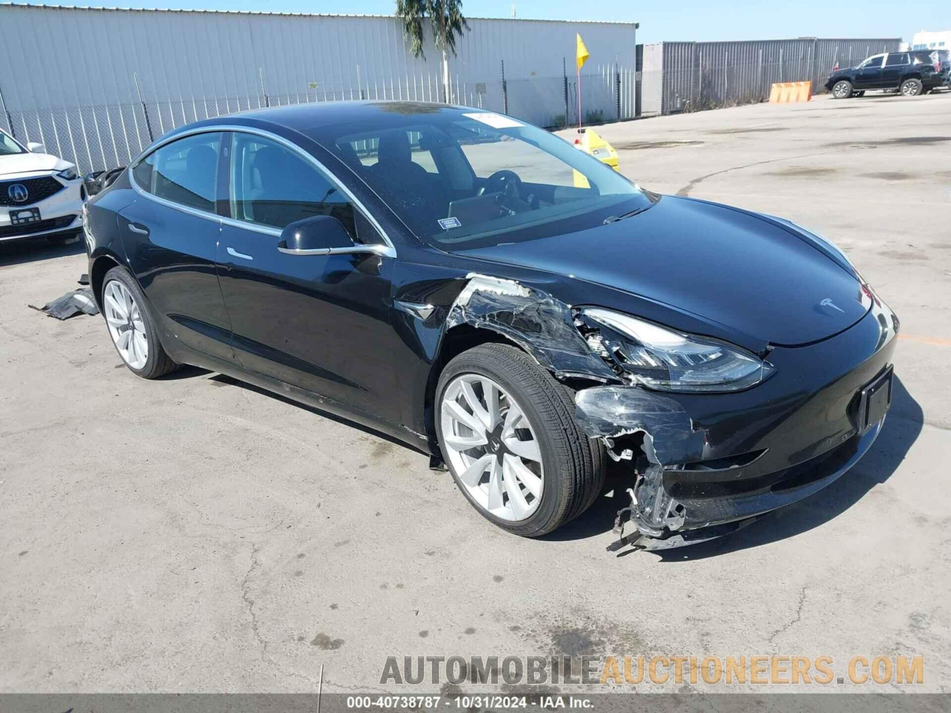 5YJ3E1EB2JF182723 TESLA MODEL 3 2018