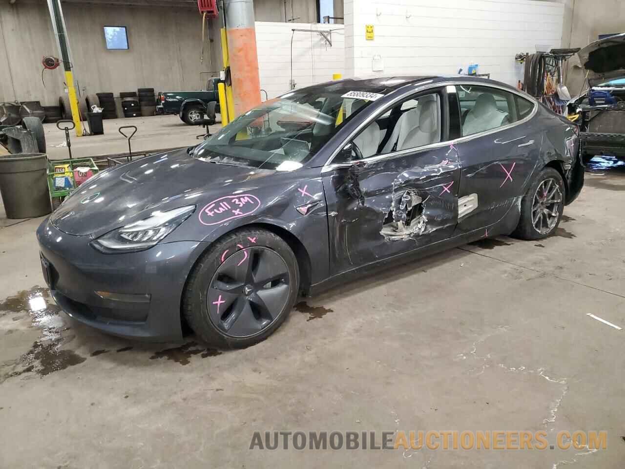 5YJ3E1EB2JF183922 TESLA MODEL 3 2018