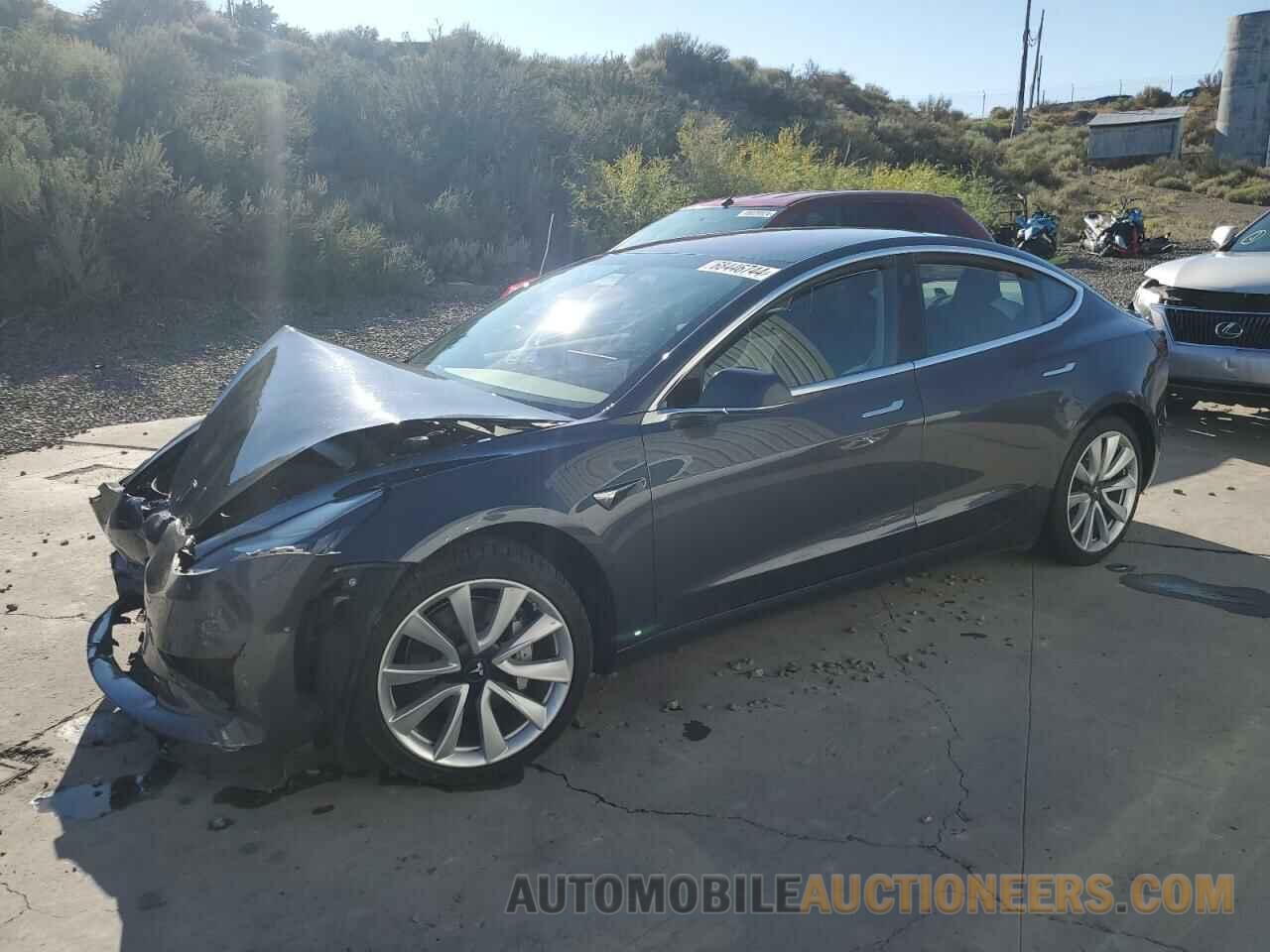 5YJ3E1EB2JF188408 TESLA MODEL 3 2018