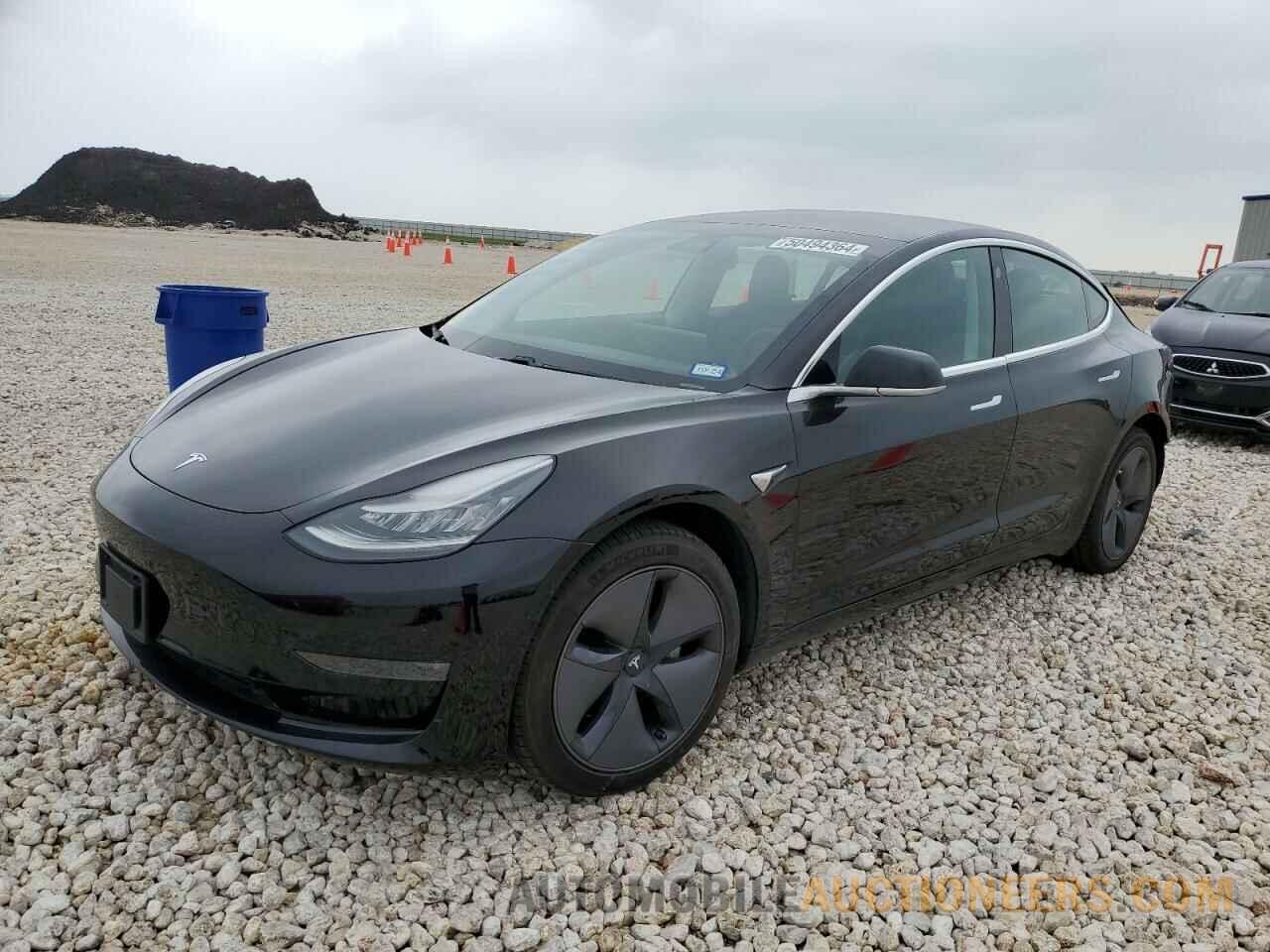 5YJ3E1EB2KF385516 TESLA MODEL 3 2019