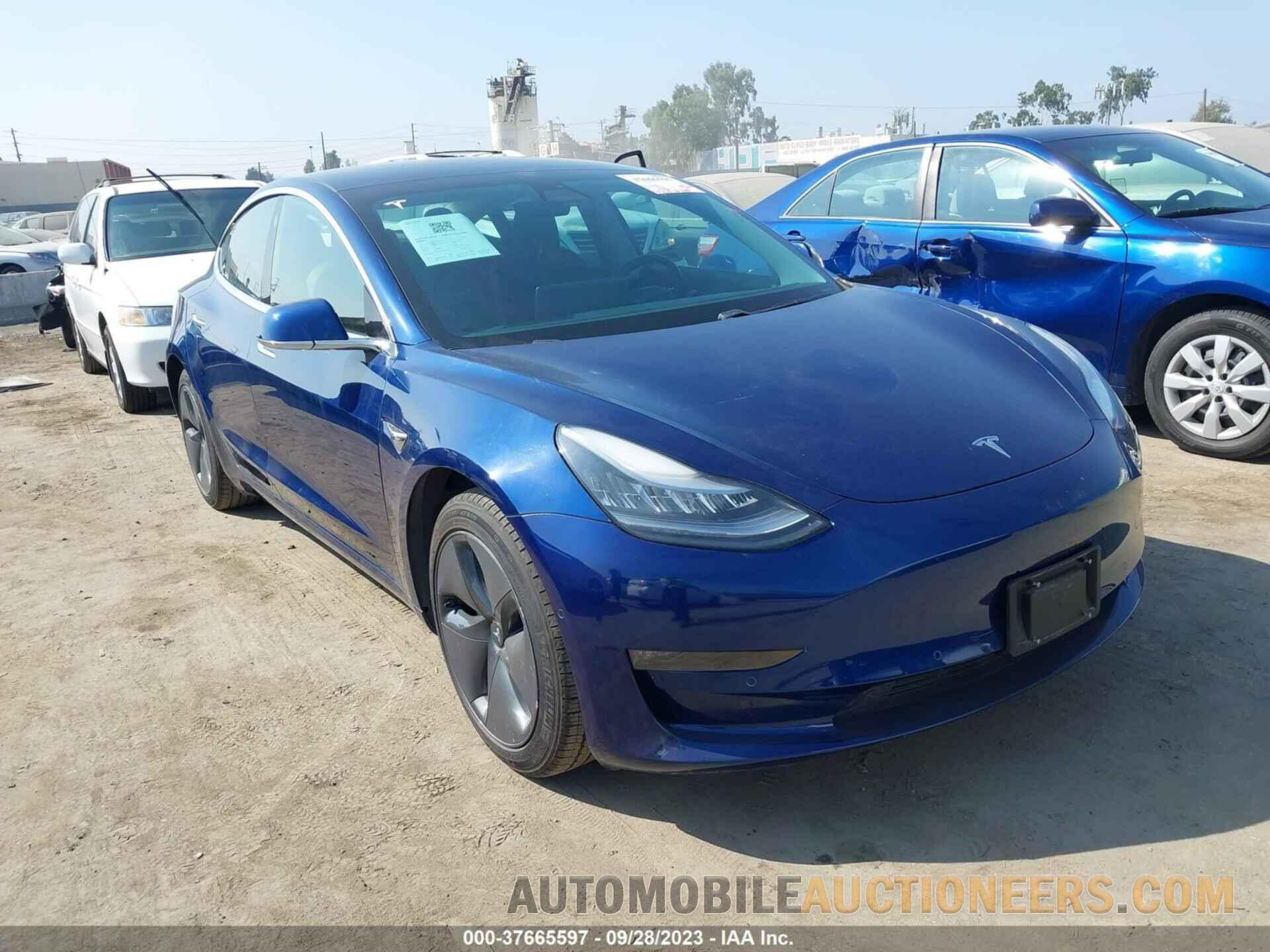 5YJ3E1EB2KF387623 TESLA MODEL 3 2019