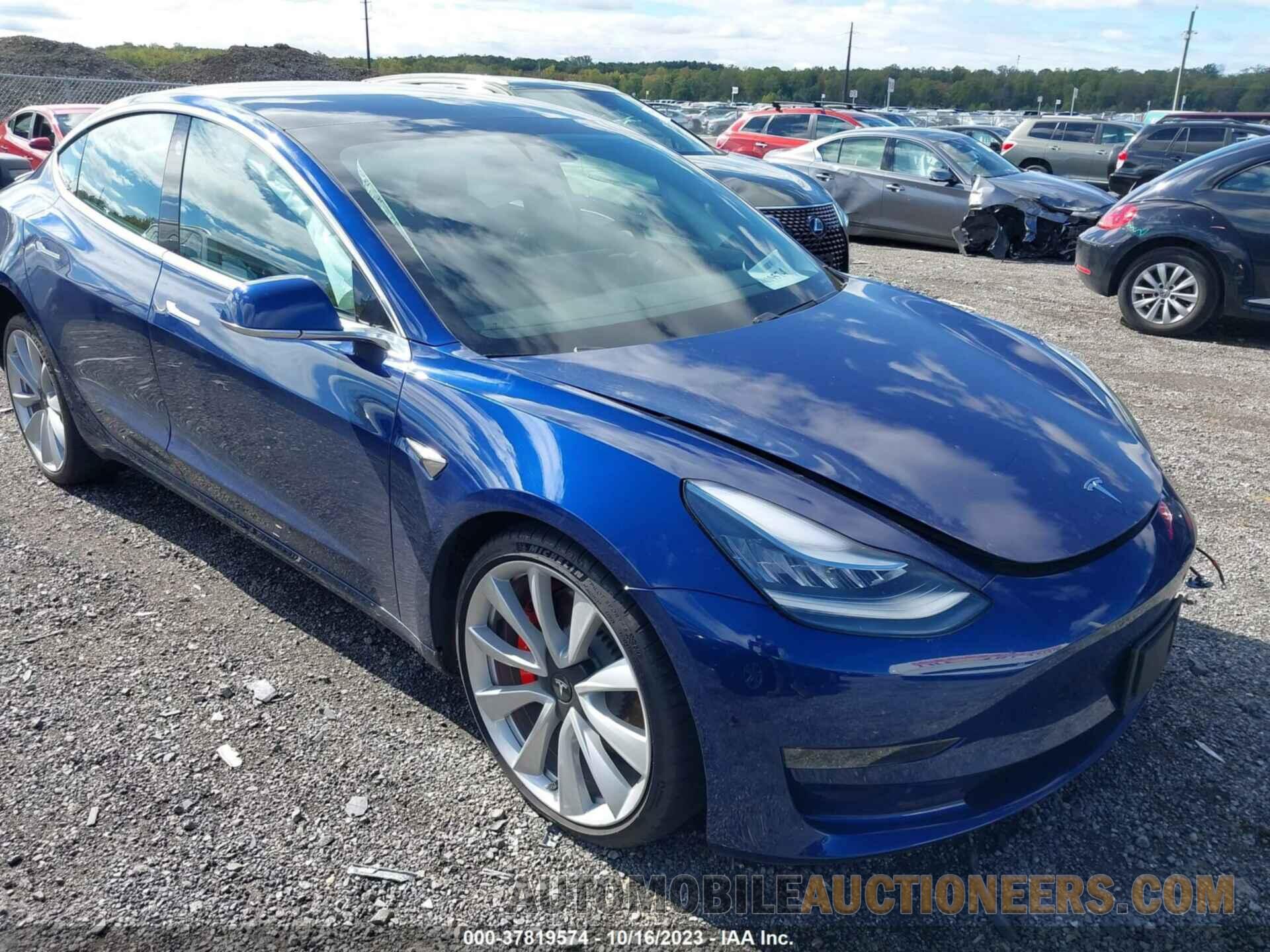 5YJ3E1EB2KF426274 TESLA MODEL 3 2019