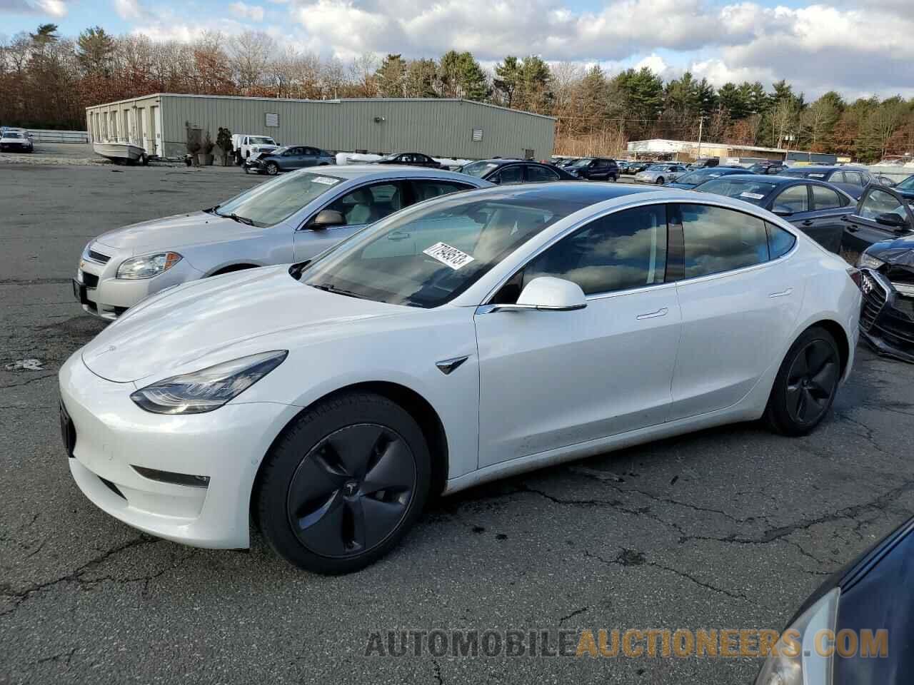 5YJ3E1EB2KF448212 TESLA MODEL 3 2019