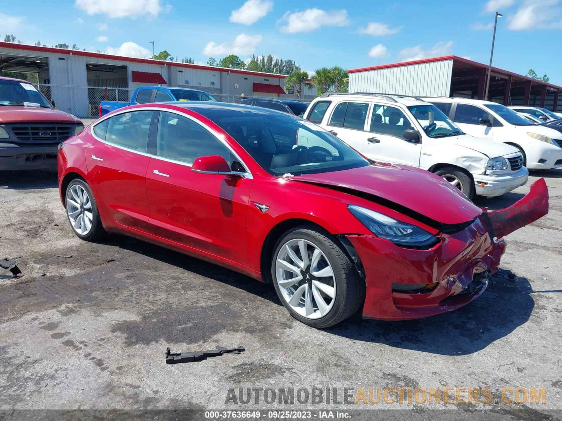 5YJ3E1EB2KF448260 TESLA MODEL 3 2019