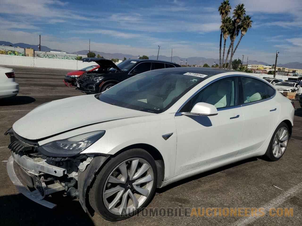 5YJ3E1EB2KF454706 TESLA MODEL 3 2019