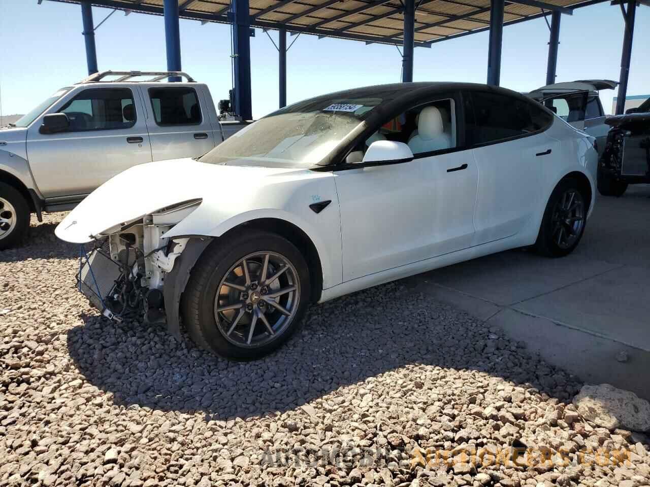 5YJ3E1EB2KF494719 TESLA MODEL 3 2019