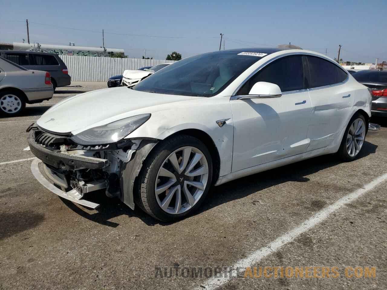 5YJ3E1EB2KF498527 TESLA MODEL 3 2019