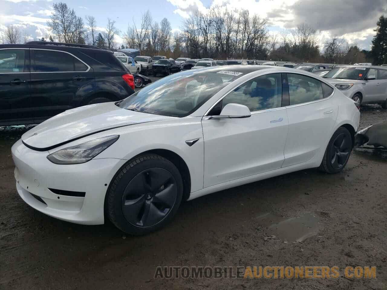 5YJ3E1EB2KF510966 TESLA MODEL 3 2019