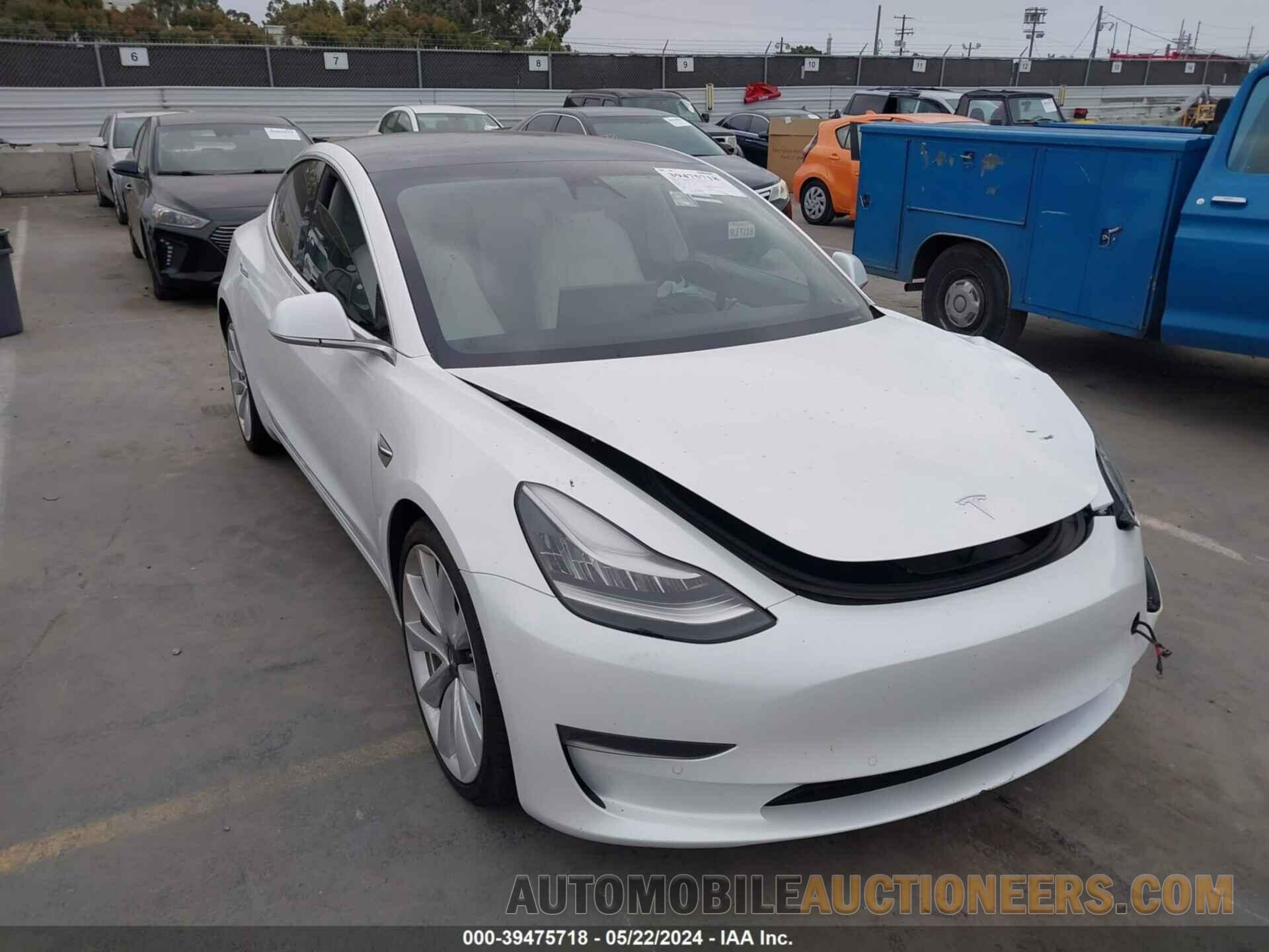 5YJ3E1EB2KF514368 TESLA MODEL 3 2019