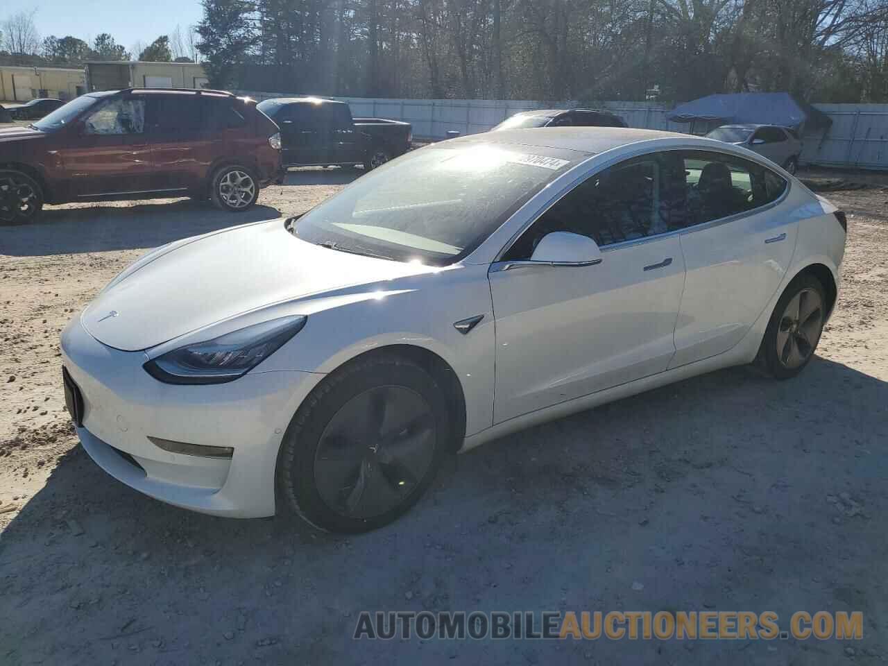 5YJ3E1EB2LF617811 TESLA MODEL 3 2020