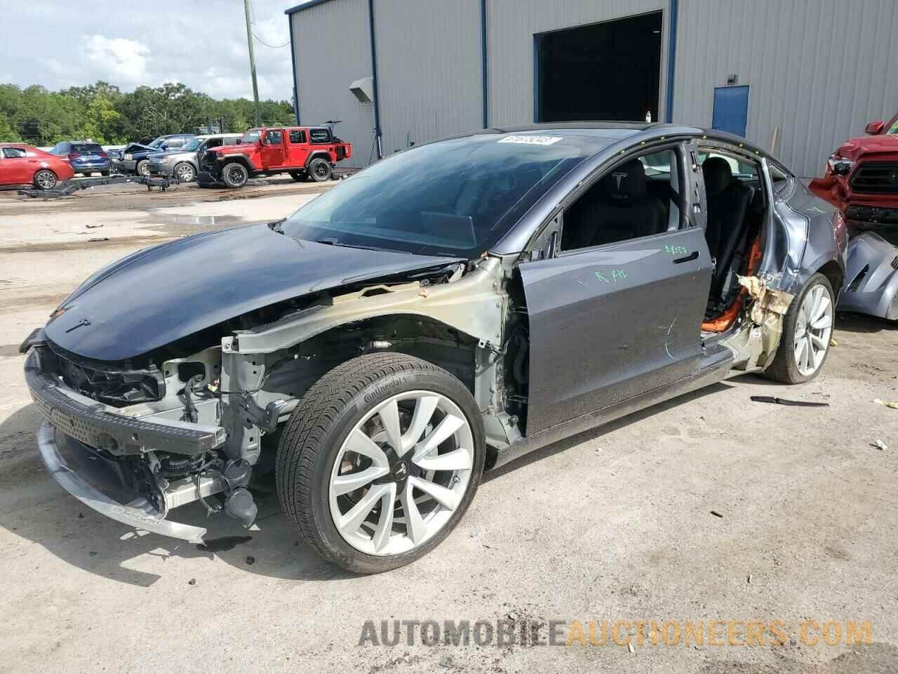 5YJ3E1EB2LF666720 TESLA MODEL 3 2020