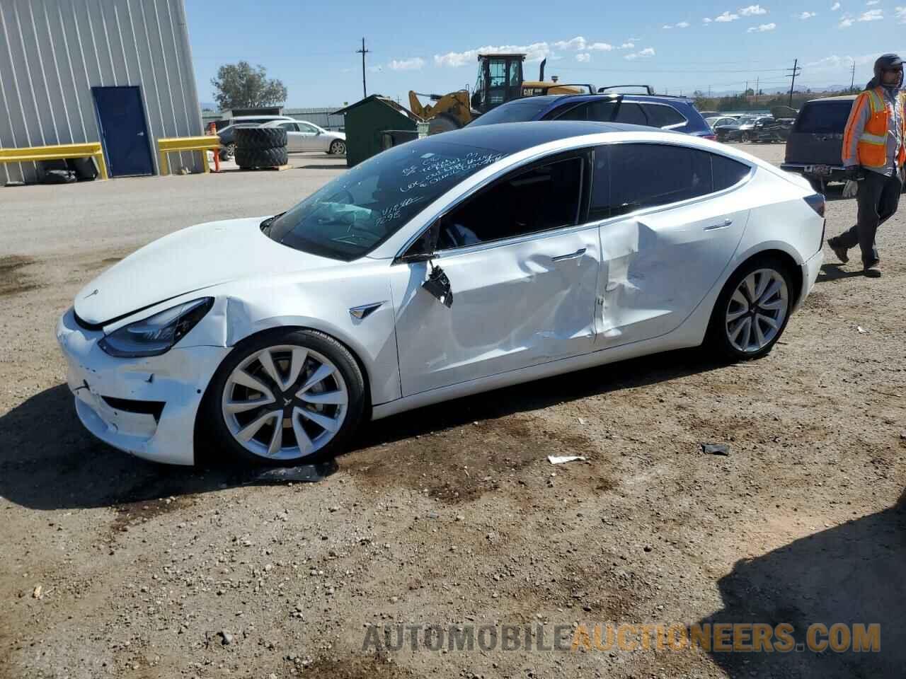 5YJ3E1EB2LF667298 TESLA MODEL 3 2020