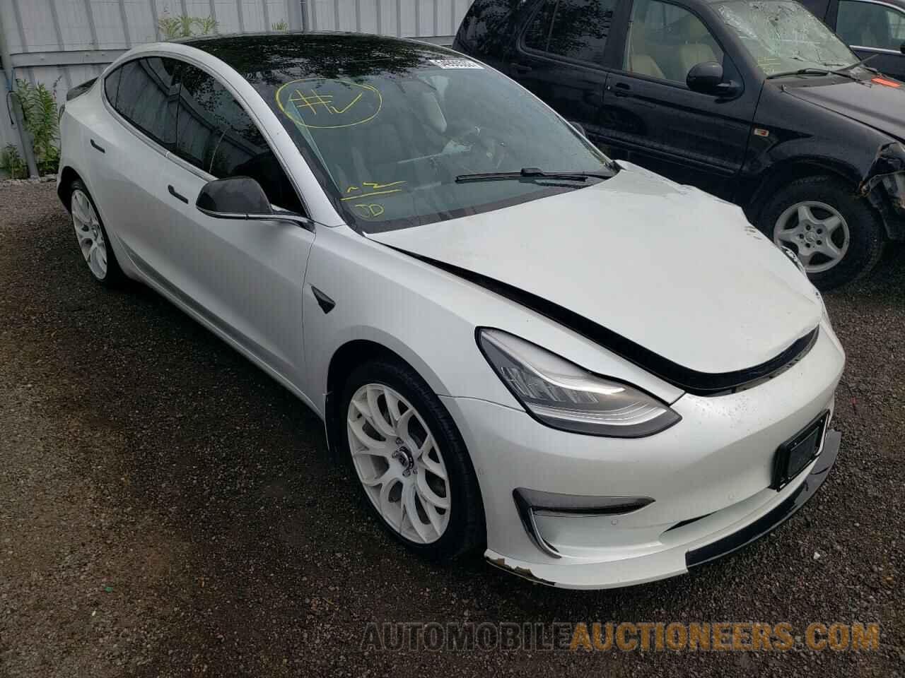 5YJ3E1EB2LF716435 TESLA MODEL 3 2020