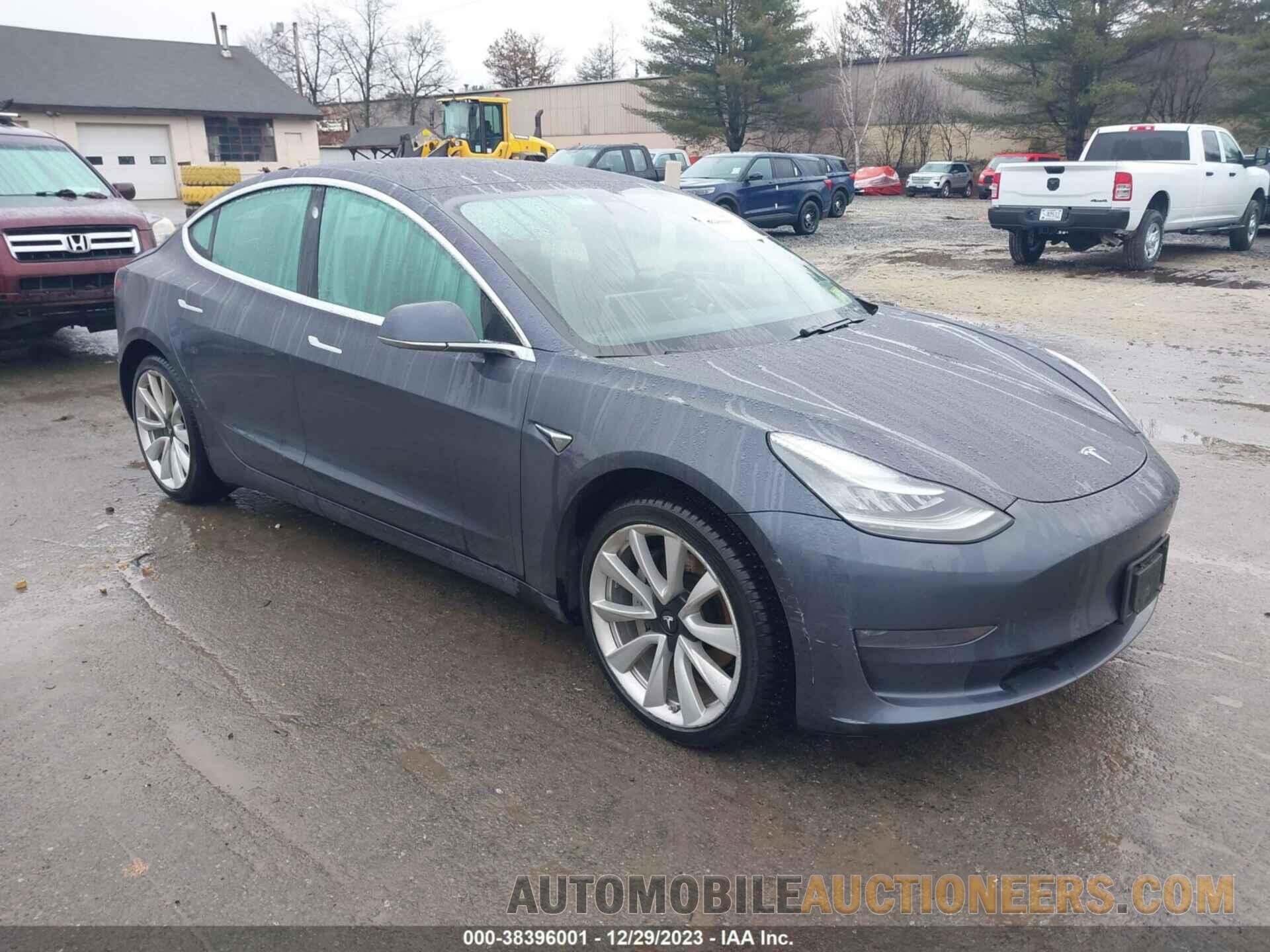 5YJ3E1EB2LF790888 TESLA MODEL 3 2020