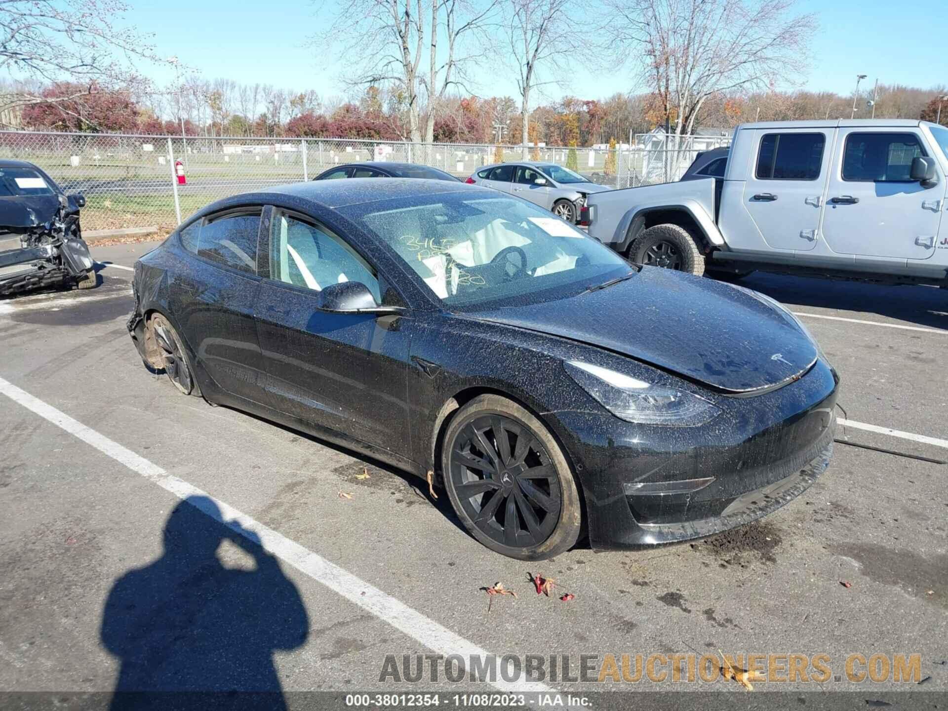 5YJ3E1EB2MF057547 TESLA MODEL 3 2021