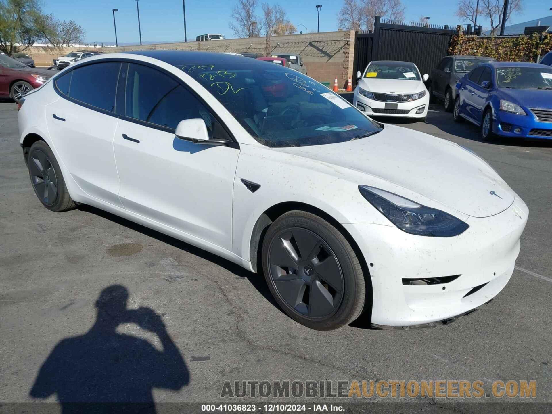 5YJ3E1EB2MF063221 TESLA MODEL 3 2021