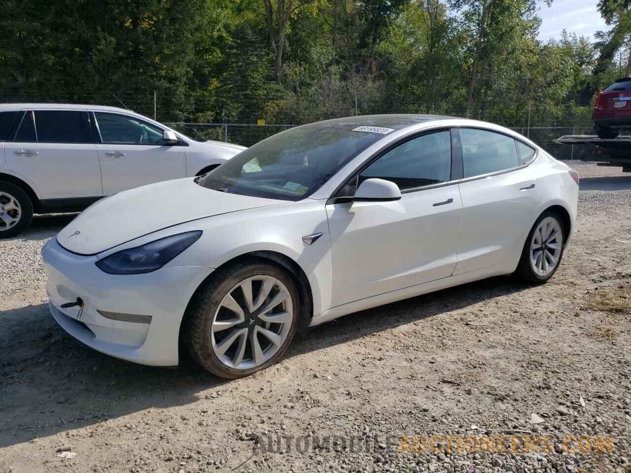 5YJ3E1EB2MF065373 TESLA MODEL 3 2021