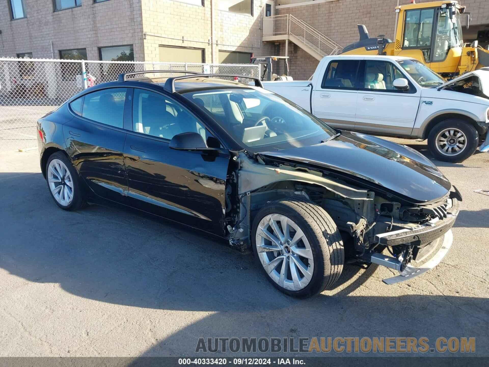 5YJ3E1EB2MF101126 TESLA MODEL 3 2021