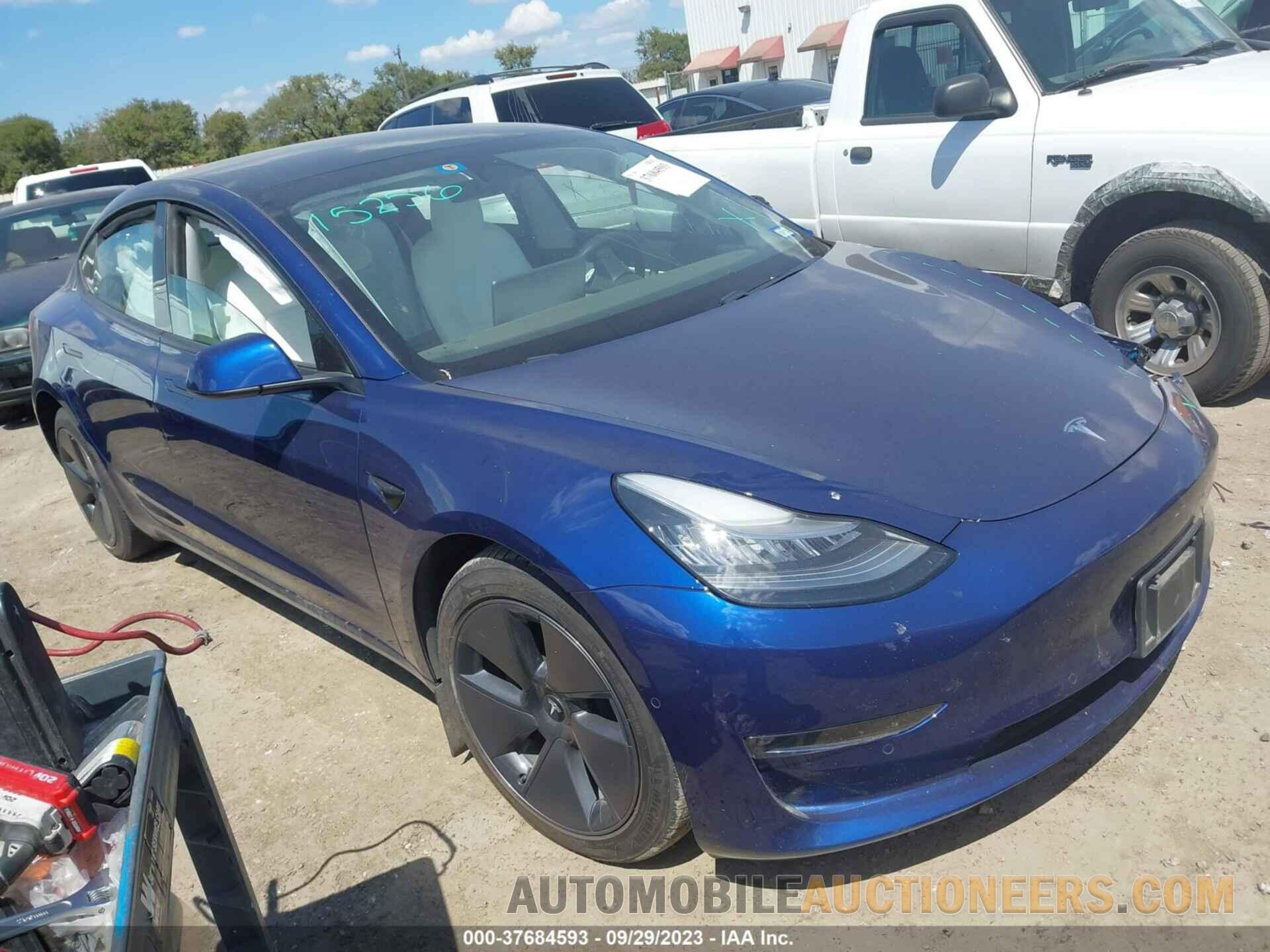 5YJ3E1EB2MF858530 TESLA MODEL 3 2021