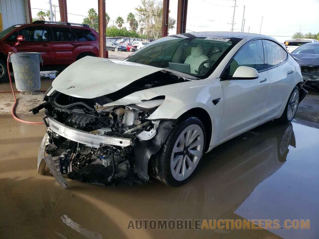 5YJ3E1EB2MF925031 TESLA MODEL 3 2021