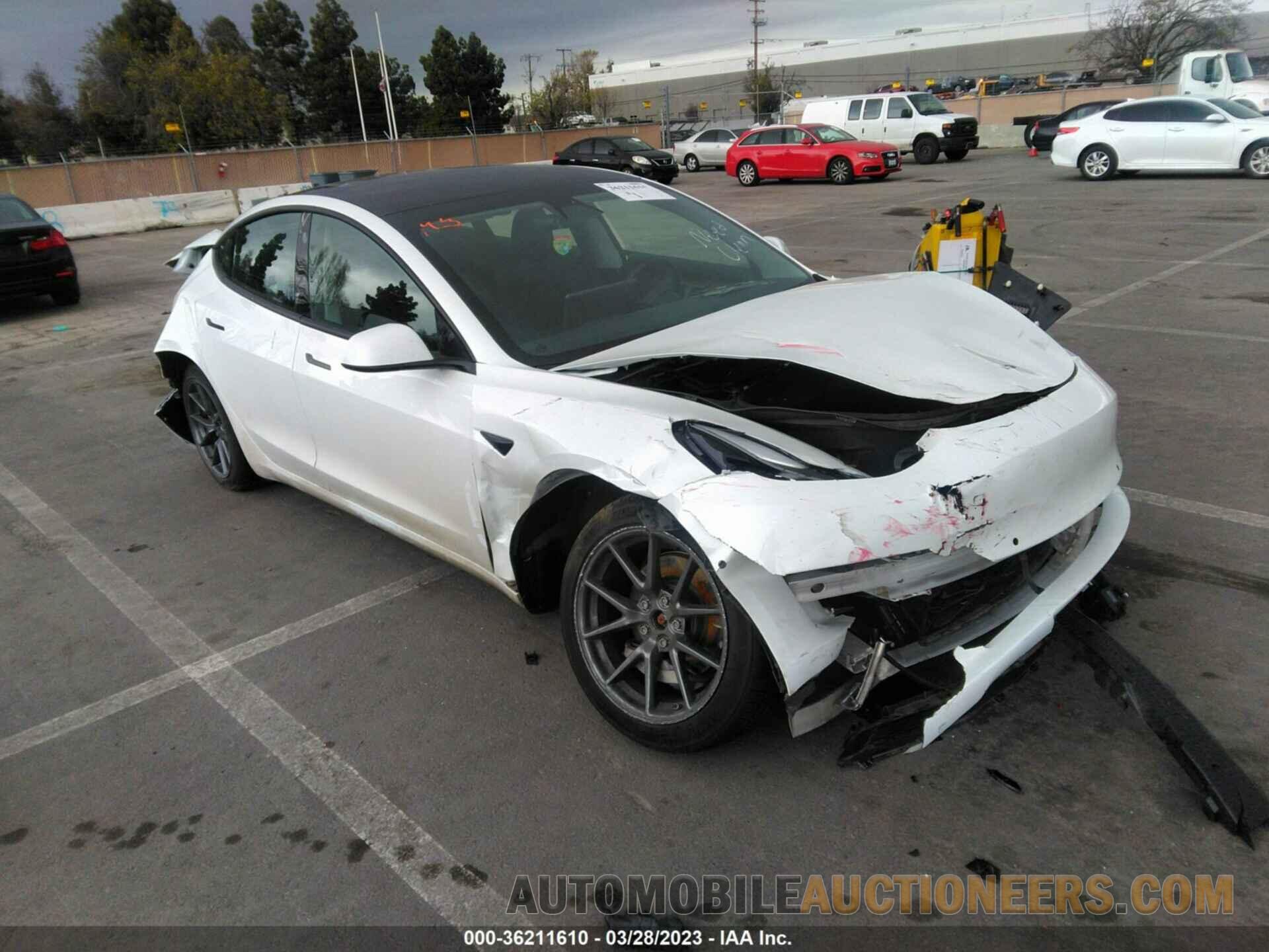 5YJ3E1EB2MF997962 TESLA MODEL 3 2021