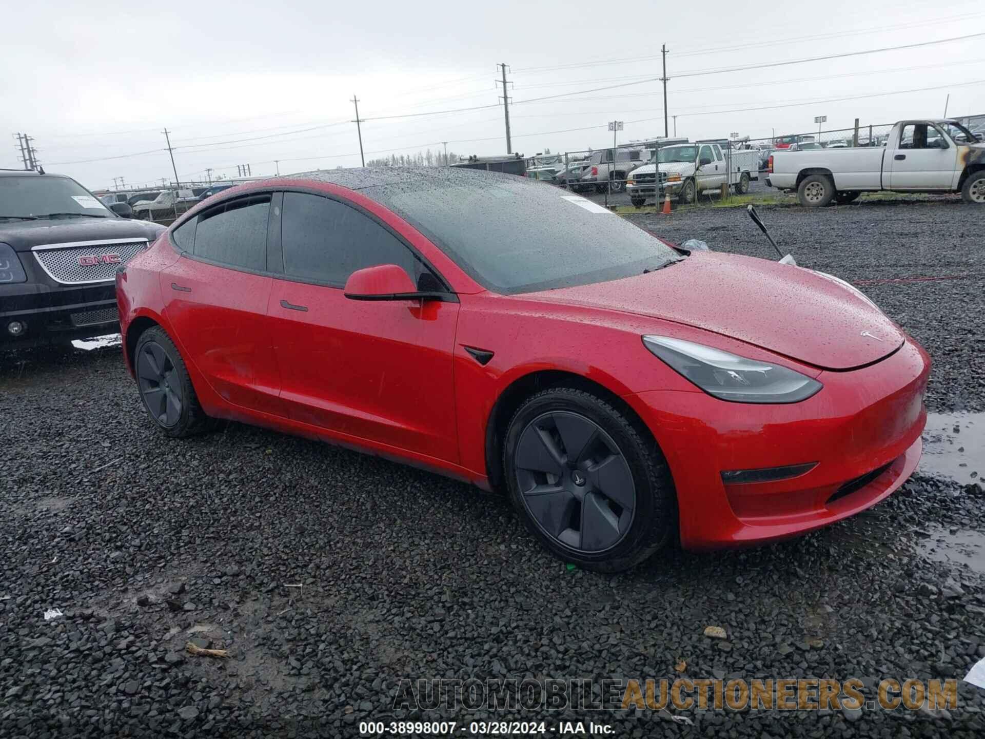 5YJ3E1EB2NF103671 TESLA MODEL 3 2022