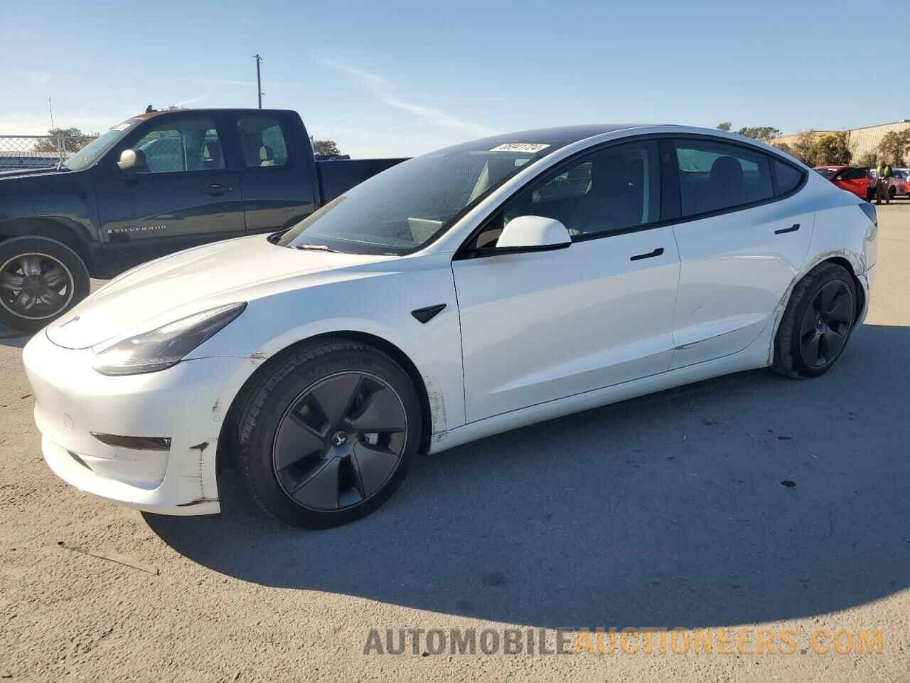 5YJ3E1EB2NF103976 TESLA MODEL 3 2022