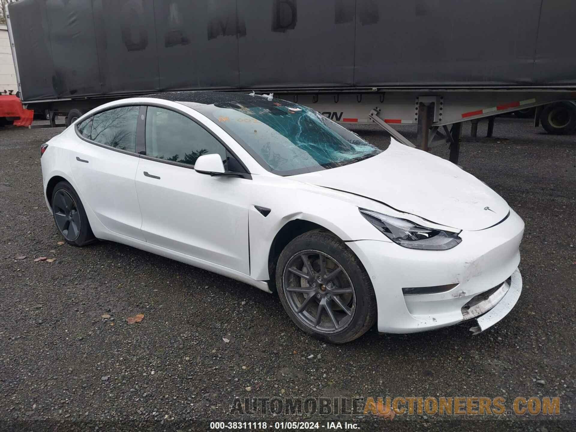 5YJ3E1EB2NF110877 TESLA MODEL 3 2022