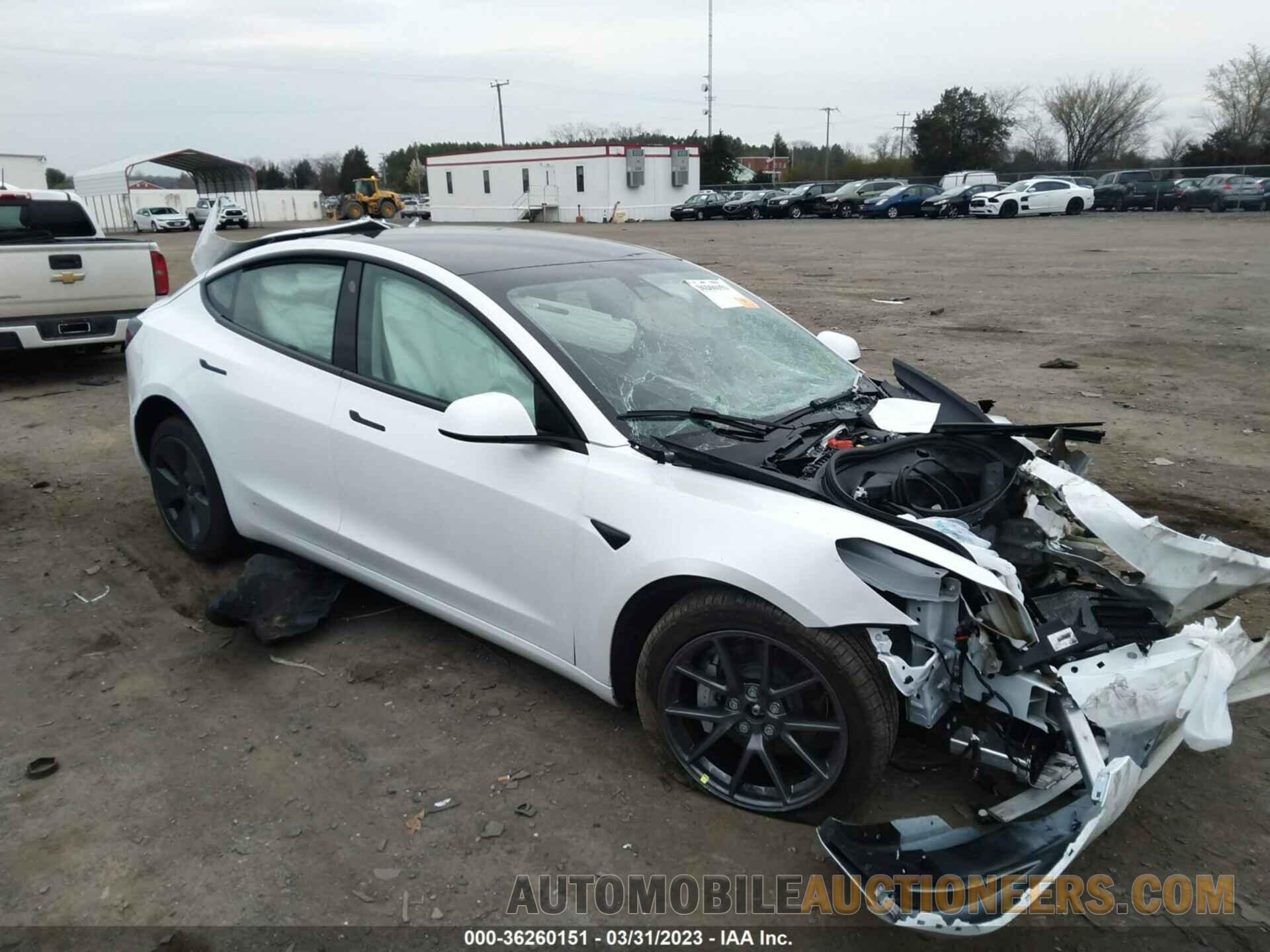 5YJ3E1EB2NF113469 TESLA MODEL 3 2022