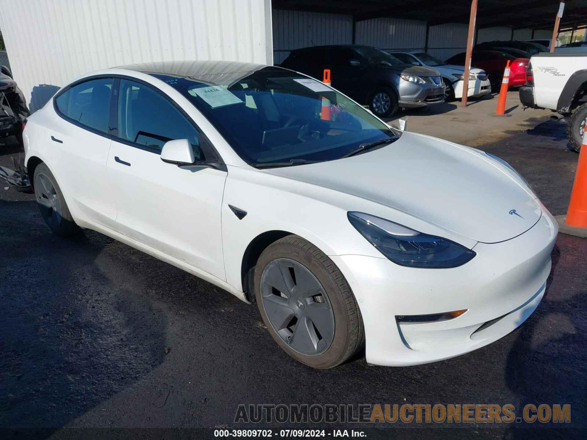 5YJ3E1EB2NF126044 TESLA MODEL 3 2022